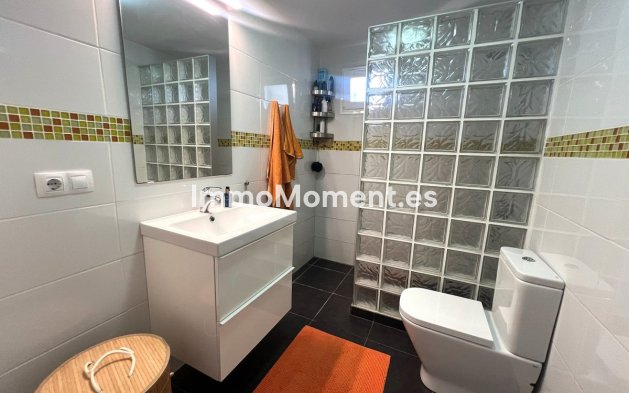 Resale - Villa - Fuengirola - Fuengirola Centro