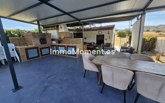 Revente - Maison de campagne - Intérieur                       - Coín