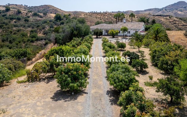 Reventa - Villa - Interior  - Alhaurín el Grande Centro