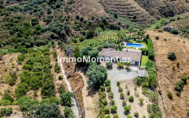 Reventa - Villa - Interior  - Alhaurín el Grande Centro