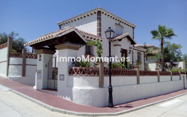 Revente - Villa - Intérieur                       - Coín
