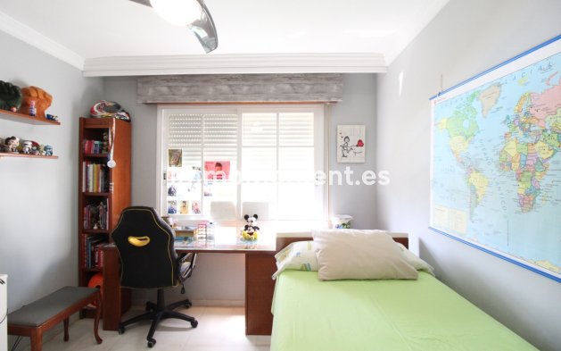 Revente - Maison mitoyenne - Marbella - Nueva Andalucía