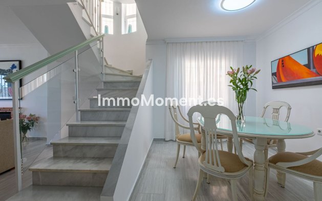 Resale - Villa - Marbella - Costabella