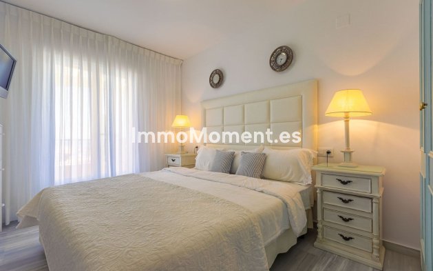 Resale - Villa - Marbella - Costabella