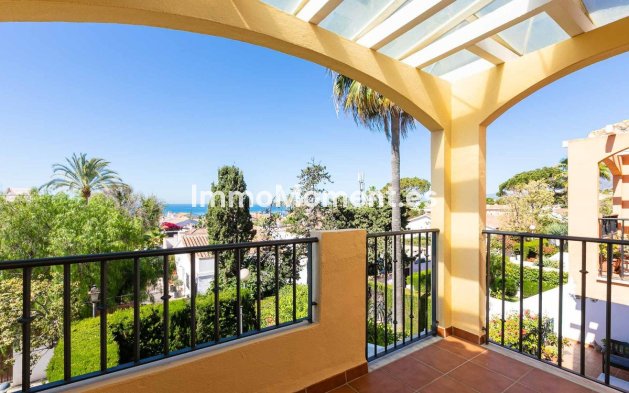Resale - Villa - Marbella - Costabella