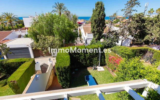Resale - Villa - Marbella - Costabella