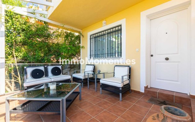 Resale - Villa - Marbella - Costabella