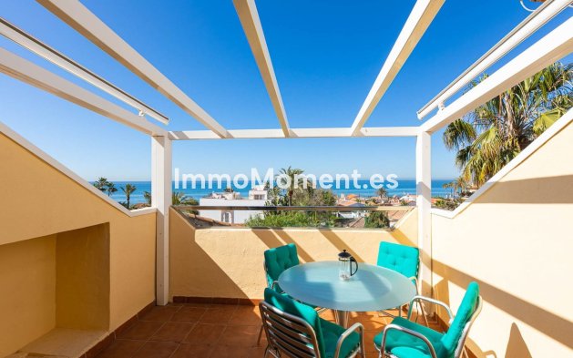 Resale - Villa - Marbella - Costabella