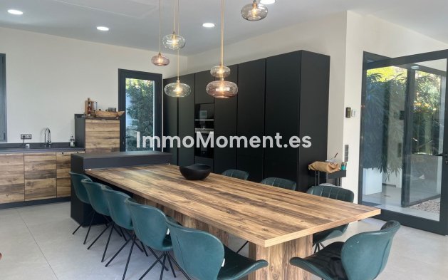 Wiederverkauf - Villa - Marbella - Nagüeles