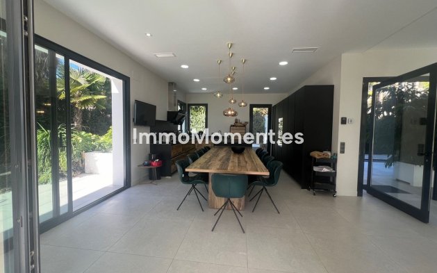 Wiederverkauf - Villa - Marbella - Nagüeles