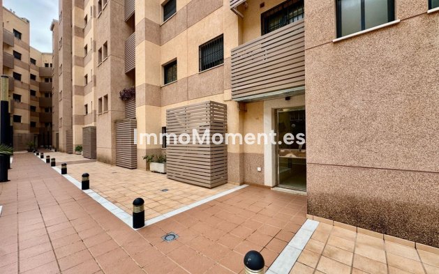 Wiederverkauf - Wohnung - Torremolinos - Torremolinos Centro