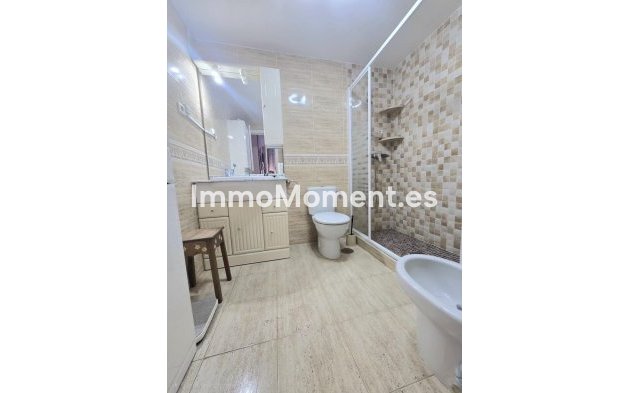 Wiederverkauf - Wohnung - Torremolinos - El Pinillo