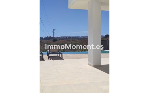 Wiederverkauf - Villa - Estepona  - Estepona Centro