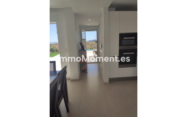 Wiederverkauf - Villa - Estepona  - Estepona Centro