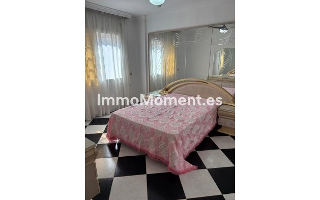 Revente - Maison mitoyenne - Estepona  - Estepona Centro