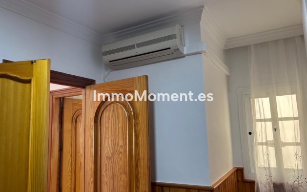 Revente - Maison mitoyenne - Estepona  - Estepona Centro