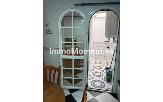 Revente - Maison mitoyenne - Estepona  - Estepona Centro