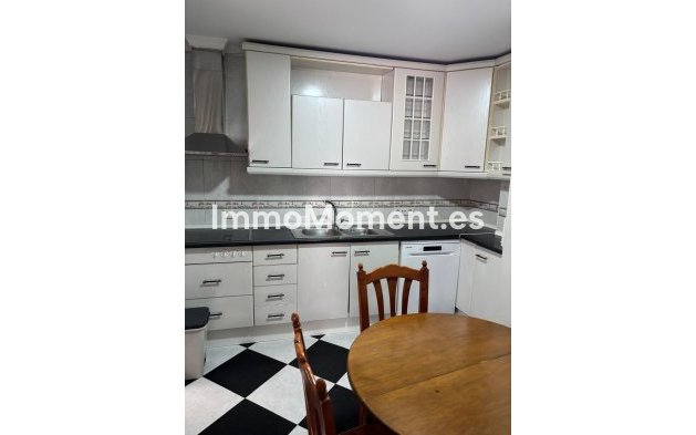 Revente - Maison mitoyenne - Estepona  - Estepona Centro