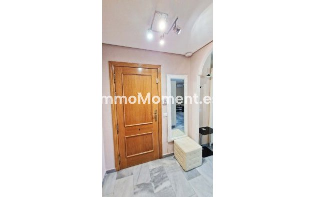 Wiederverkauf - Wohnung - Benalmadena - Benalmadena Centro