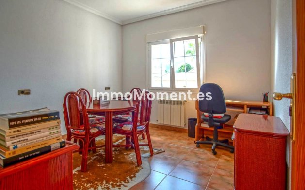 Revente - Villa - Pinoso - Los Pinos