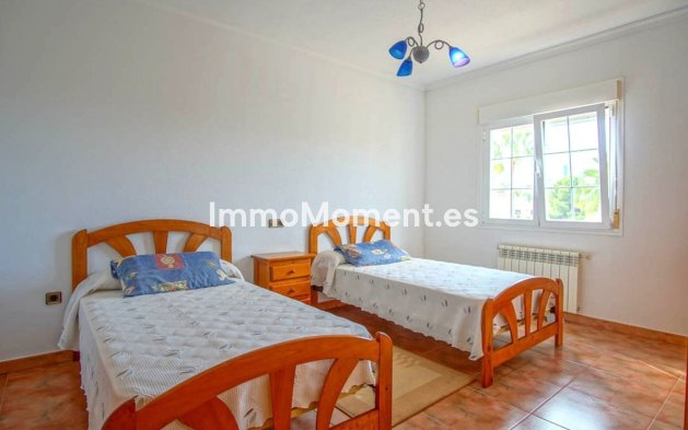 Revente - Villa - Pinoso - Los Pinos