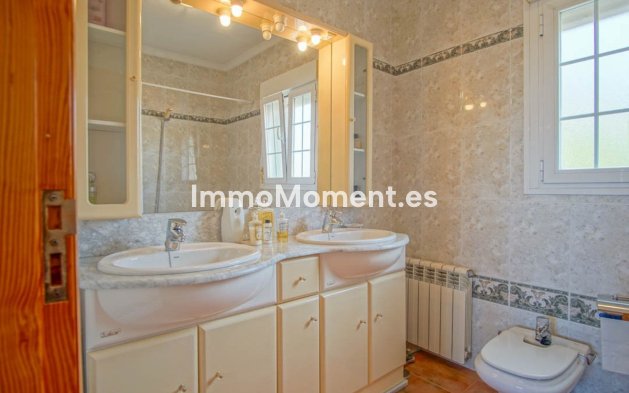 Revente - Villa - Pinoso - Los Pinos