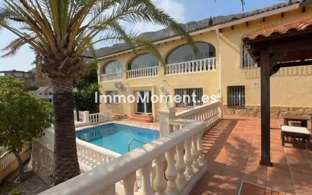 Wiederverkauf - Villa - Calpe - Calpe Centro