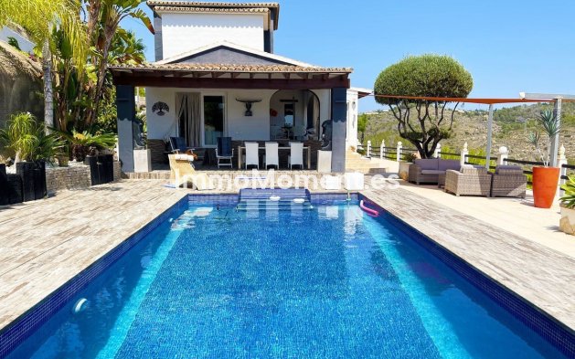 Resale - Villa - Calpe - Calpe Centro