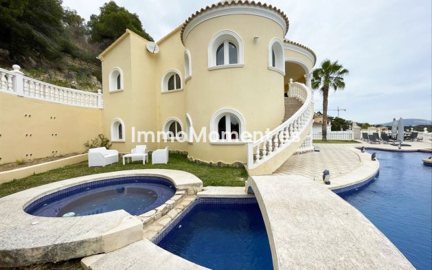 Wiederverkauf - Villa - Calpe - Calpe Centro