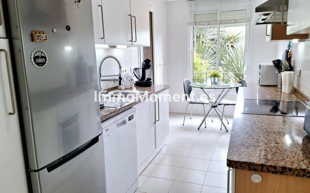 Revente - Appartement - Manilva - La Duquesa