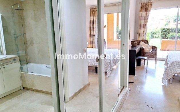 Revente - Appartement - Manilva - La Duquesa