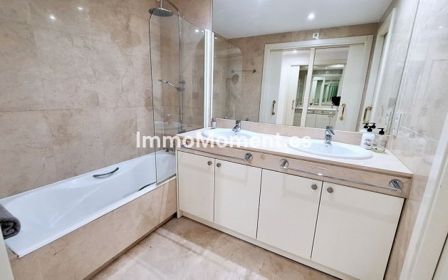 Revente - Appartement - Manilva - La Duquesa