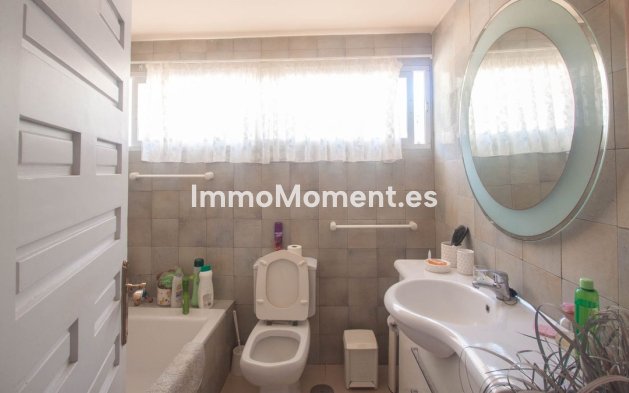 Wiederverkauf - Villa - Estepona  - Estepona Centro