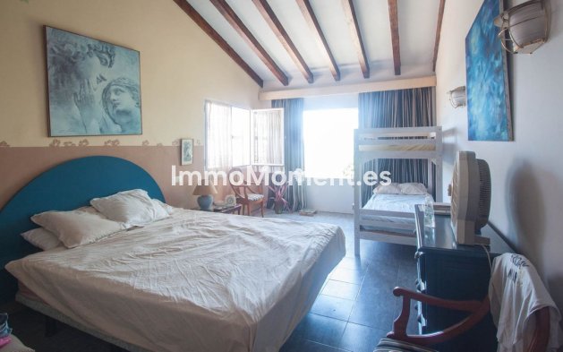 Wiederverkauf - Villa - Estepona  - Estepona Centro