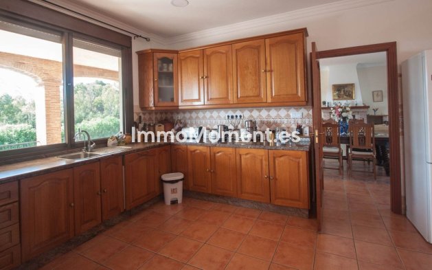 Revente - Maison de campagne - Estepona  - Estepona Centro