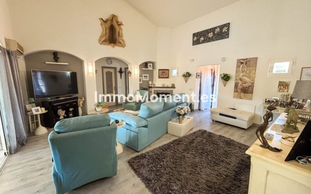 Wiederverkauf - Landhaus - Estepona  - Estepona Centro