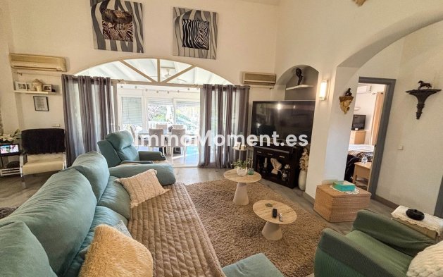 Wiederverkauf - Landhaus - Estepona  - Estepona Centro