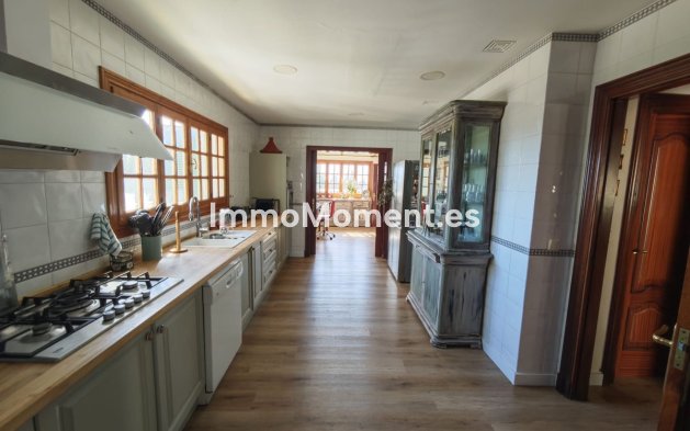 Bestaande woning - Vrijstaande villa - Manilva - San Luis de Sabinillas