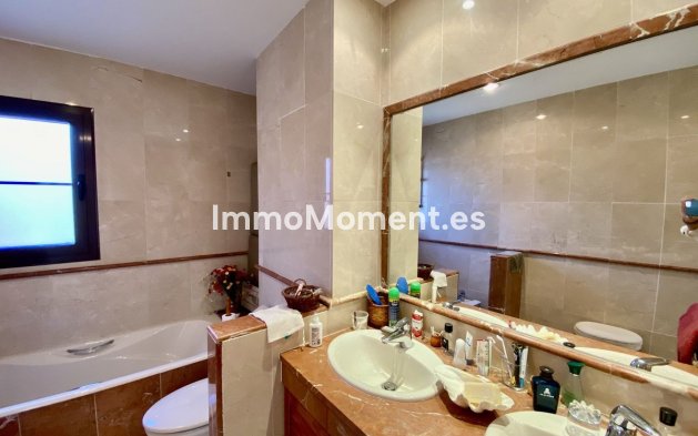 Wiederverkauf - Wohnung - Estepona  - Hacienda del Sol