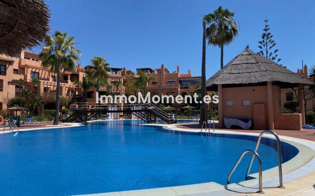 Wiederverkauf - Wohnung - Estepona  - Hacienda del Sol