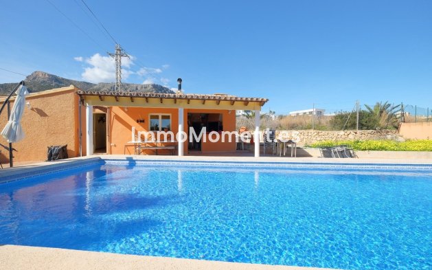 Wiederverkauf - Villa - Calpe - Calpe Centro