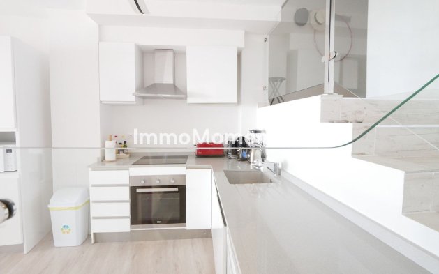 Wiederverkauf - Wohnung - Marbella - Puerto de Cabopino