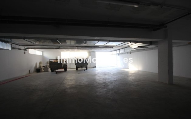 Wiederverkauf - Villa - Marbella - Elviria