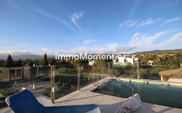 Wiederverkauf - Villa - Marbella - Elviria