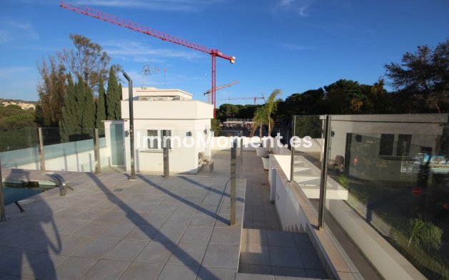 Wiederverkauf - Villa - Marbella - Elviria