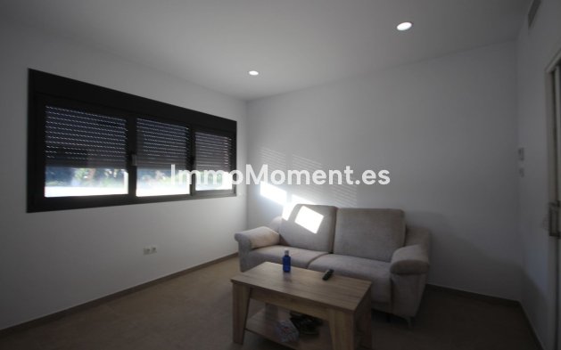 Wiederverkauf - Villa - Marbella - Elviria