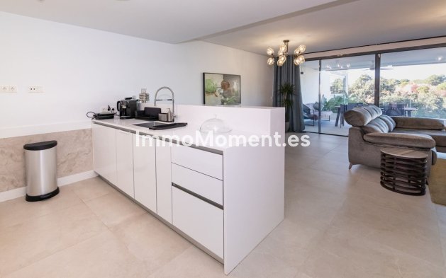 Wiederverkauf - Wohnung - Marbella - Cabopino
