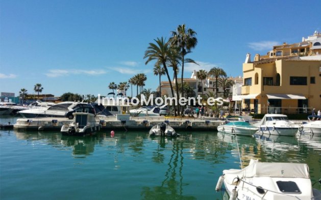 Wiederverkauf - Wohnung - Marbella - Puerto de Cabopino