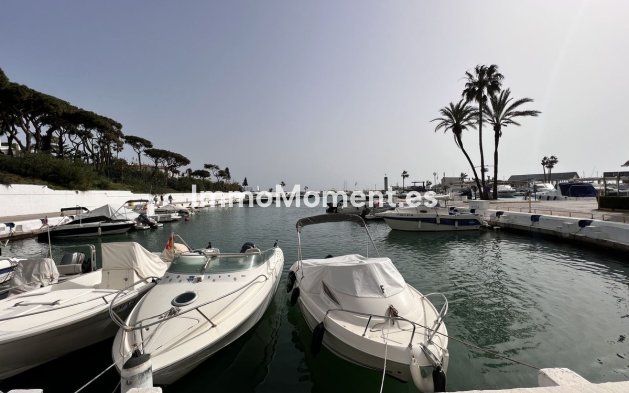 Wiederverkauf - Wohnung - Marbella - Puerto de Cabopino
