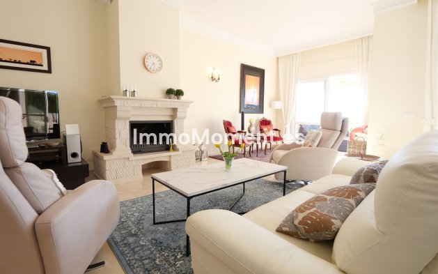 Resale - Apartment - Marbella - Cabopino
